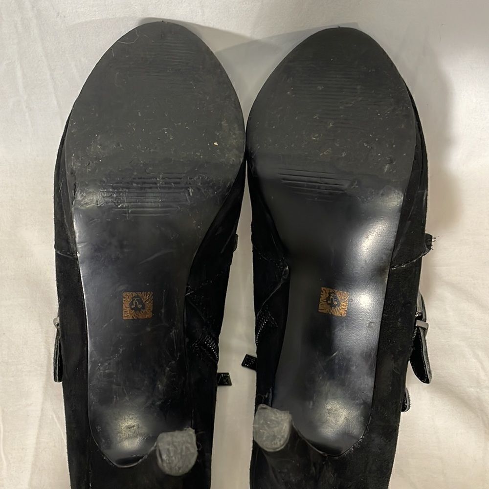 Anne Klein  ankle boot heals - Picture 9 of 10